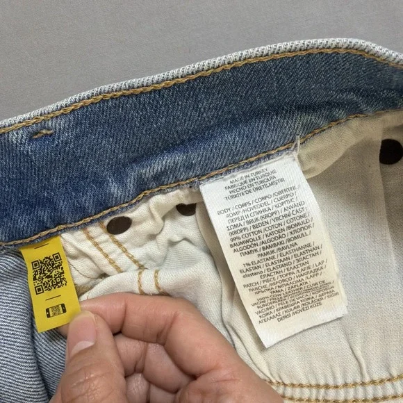 Polo Ralph Lauren Womens Mid-Rise Skinny Crop Blue Light Wash Denim Jeans 31x26 - Picture 11 of 16